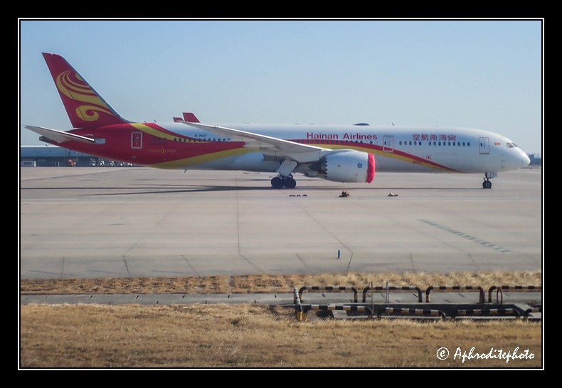 Hainan Airlines   Boeing 787 9